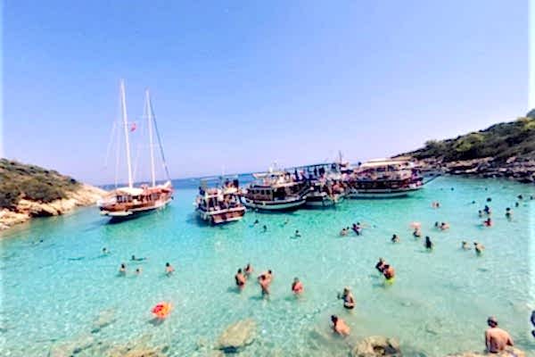 Bodrum Çıkışlı Orak Adası Günübirlik Tekne Turu ( Alman koyu, Meteor Çukuru, Orak Adası, Tavşanburun,)