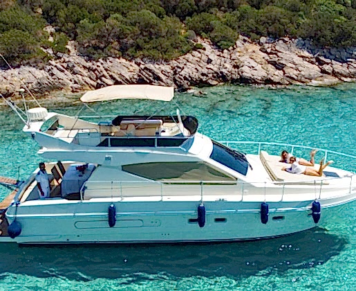 THE FREEDAY Bodrum 8 kişi kapasiteli Motoryacht
